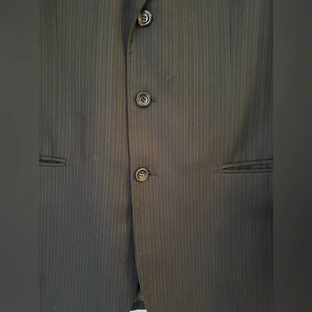 Vinci Men's 3-Button Pinstripe Suit Jacket Blazer Black Sz 40R‎ Italian Design